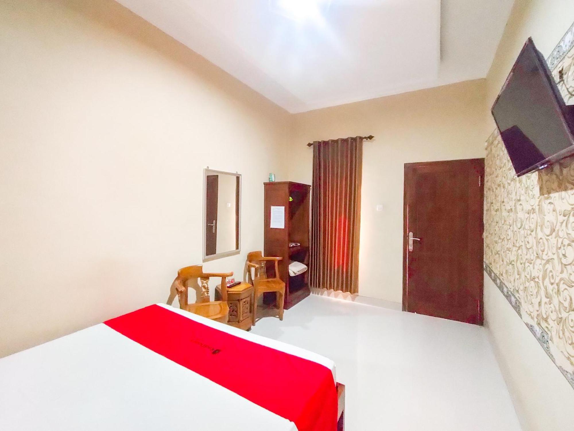 Reddoorz Syariah At Graha Adi Karya Kartasura Hotell Kartosuro Exteriör bild