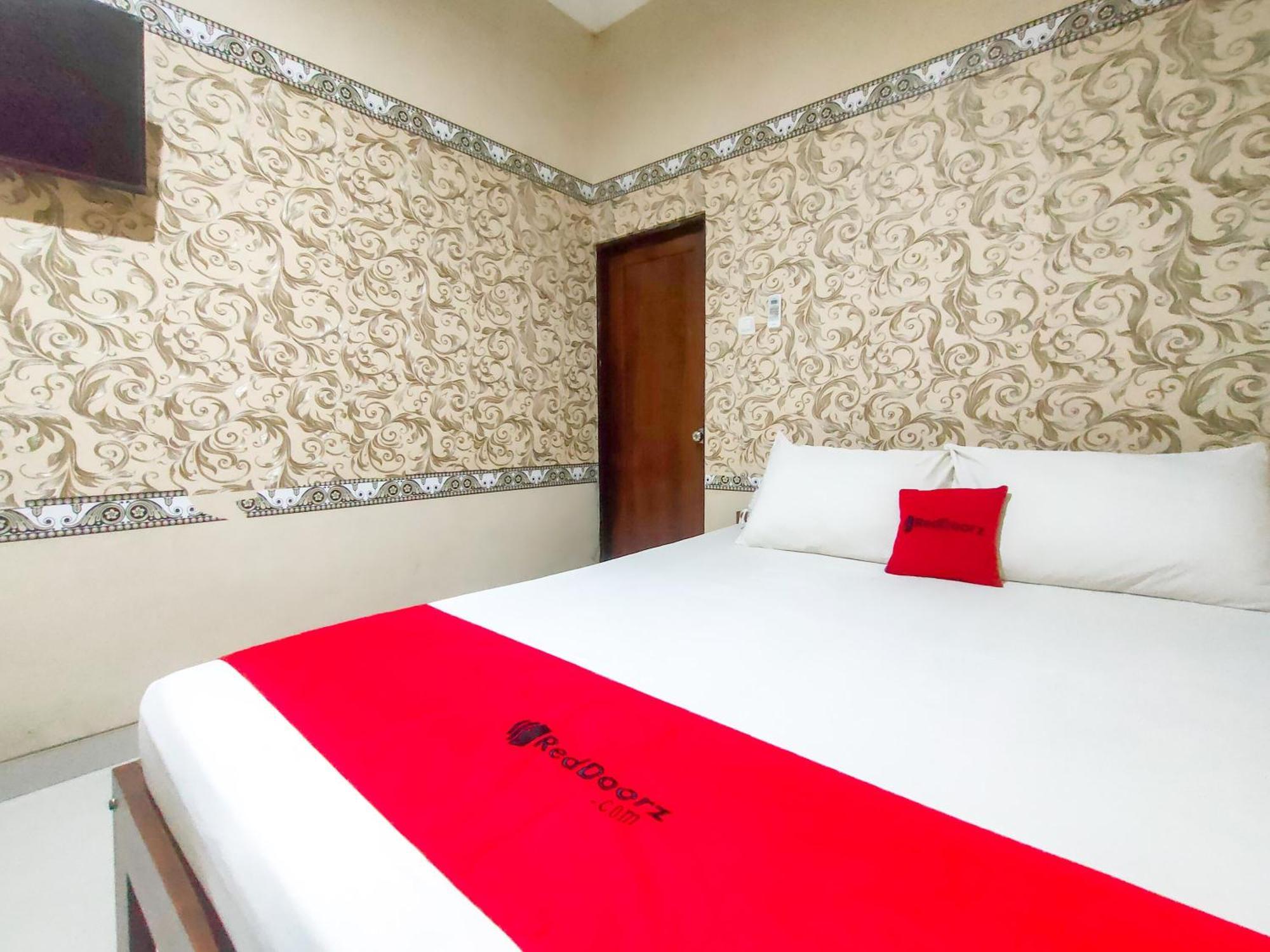 Reddoorz Syariah At Graha Adi Karya Kartasura Hotell Kartosuro Exteriör bild