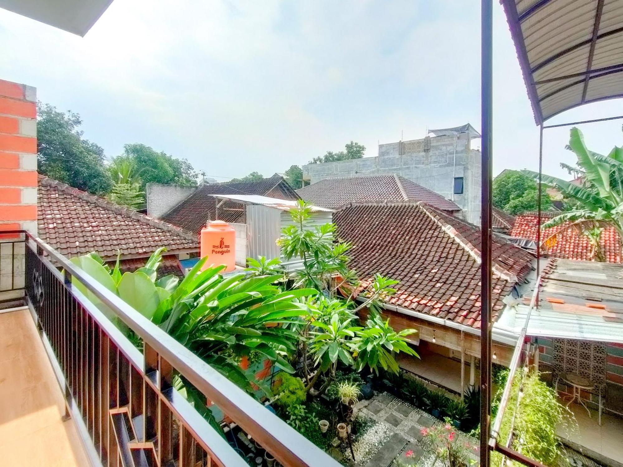 Reddoorz Syariah At Graha Adi Karya Kartasura Hotell Kartosuro Exteriör bild